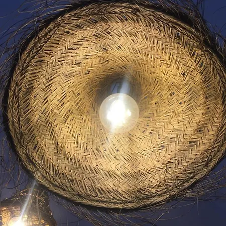 Imarkellis Santorini Cave House With Yard Casa de Férias