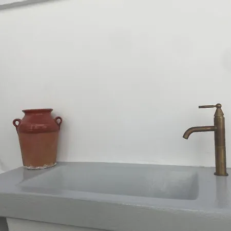 Semesterbostad Imarkellis Santorini Cave House With Yard *