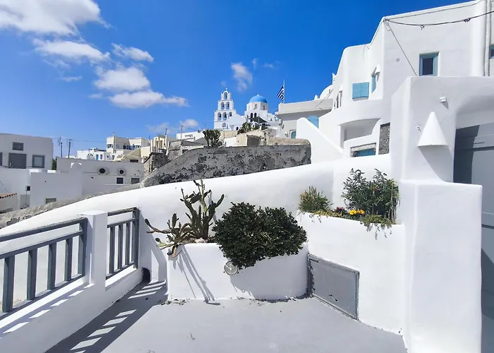 Imarkellis Santorini Cave House With Yard Pírgosz