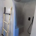 Imarkellis Santorini Cave House With Yard 別荘